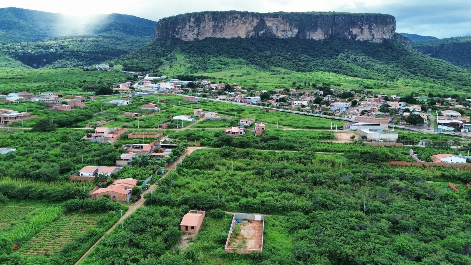 dji_fly_20260518_135746_58_1779123513754_photo_optimized lote á venda